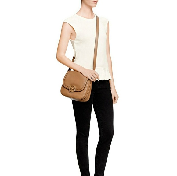 Tory Burch Handbags - Only this weekend! Tory Burch Amanda Crossbody